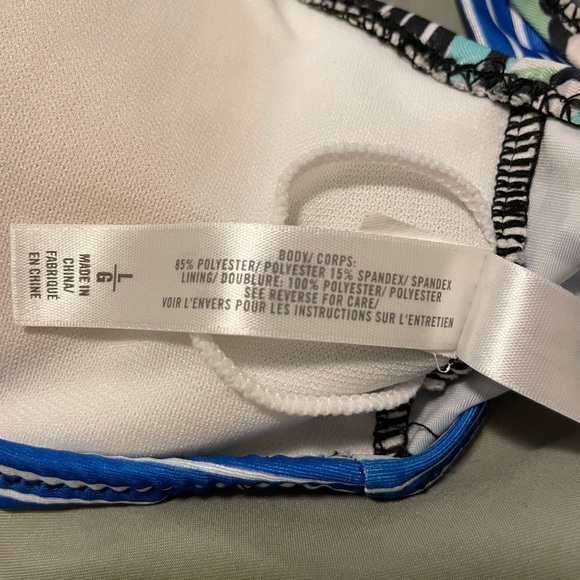 Aeropostale Swim Top (top only) Nice Used Condition Size Large - Picture 4 of 4